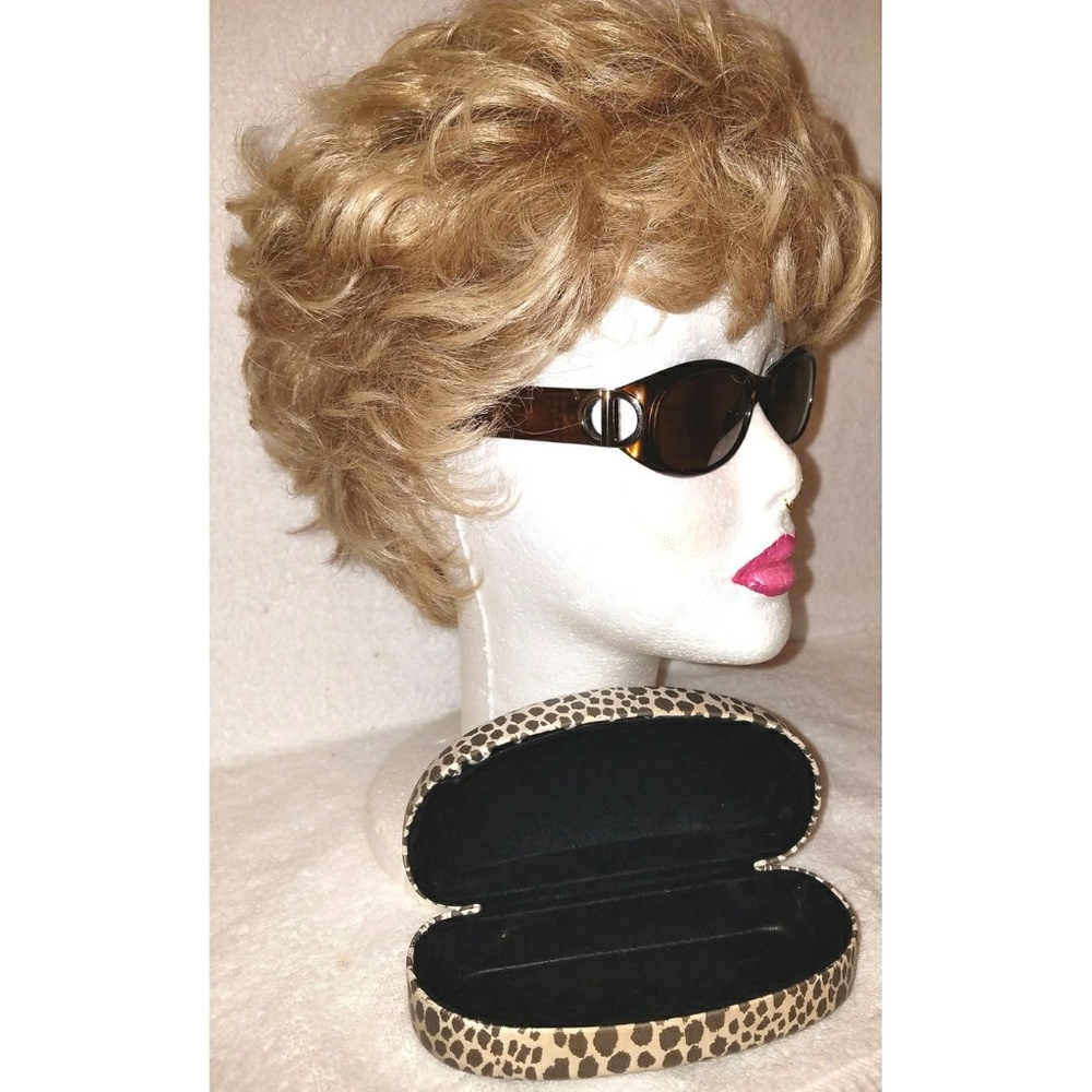 Christian Dior Brown tortoise shell sunglasses - Picture 2 of 5